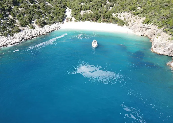 Private Bootstouren Motoryacht Bateau-hôtel Punat